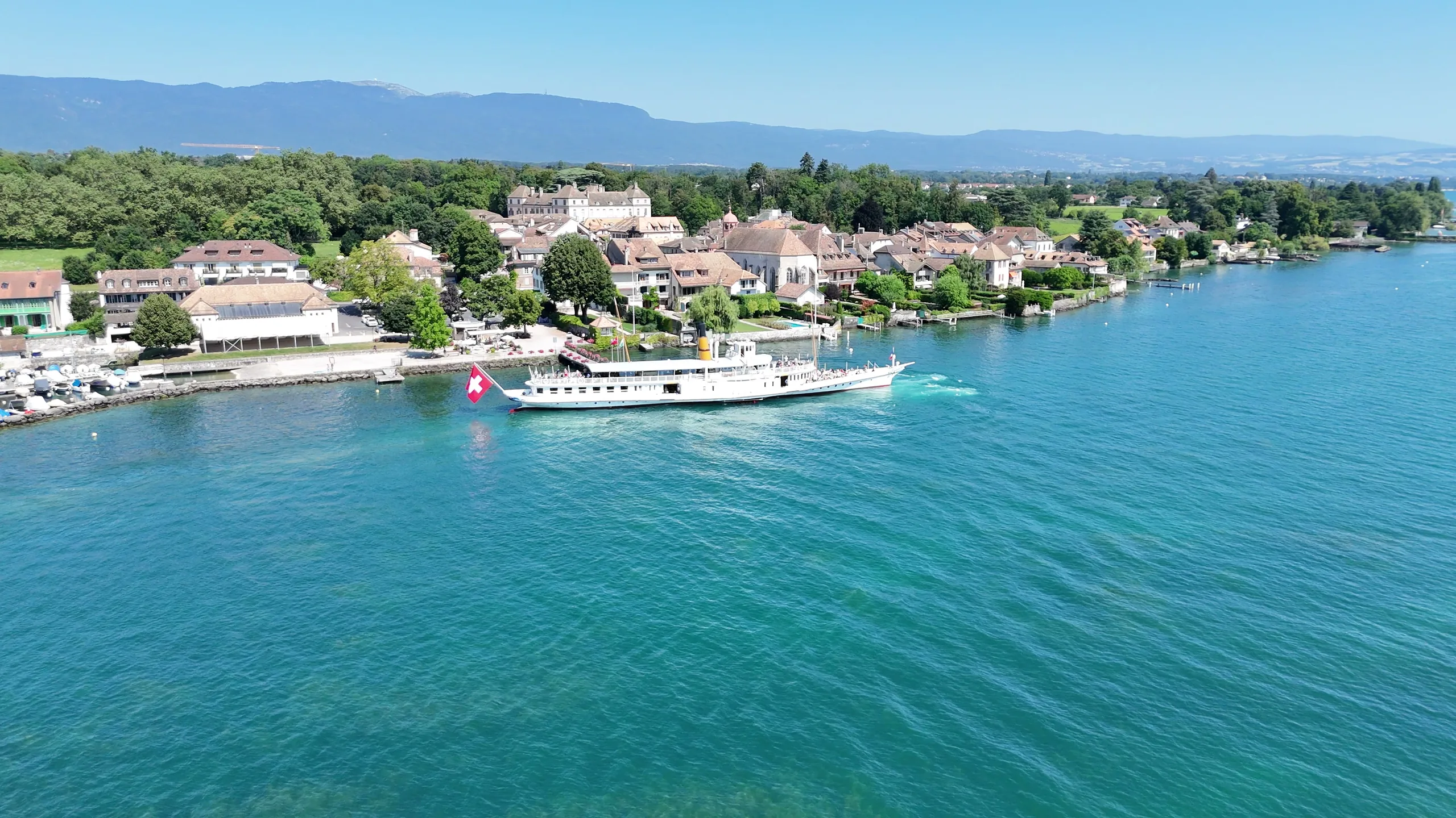 Vue aérienne de Coppet, district de Nyon