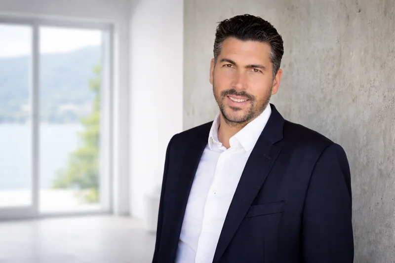 R&eacute;mi D&eacute;sert, real estate broker on La C&ocirc;te vaudoise